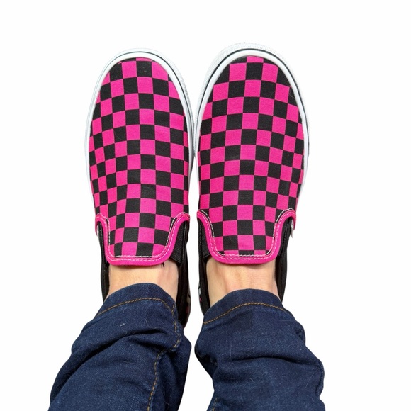NWOT Vans Pink & Black Checkerboard Unisex Slip-On Skate Shoe - Size 8.5 - Picture 9 of 16